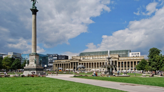 Schlossplatz (Plaza del Castillo)