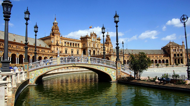 España